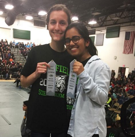 Science Olympiad team on road to states