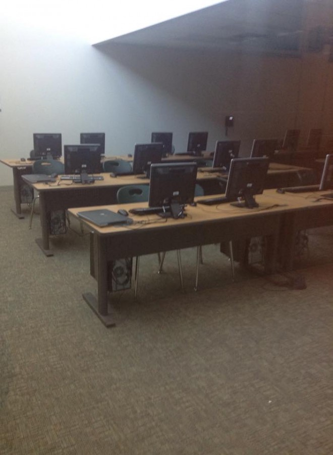 The Wi-Fi will allow computers to not only be in computer labs, but also in classrooms.
(Photo: Kevin Farragher)