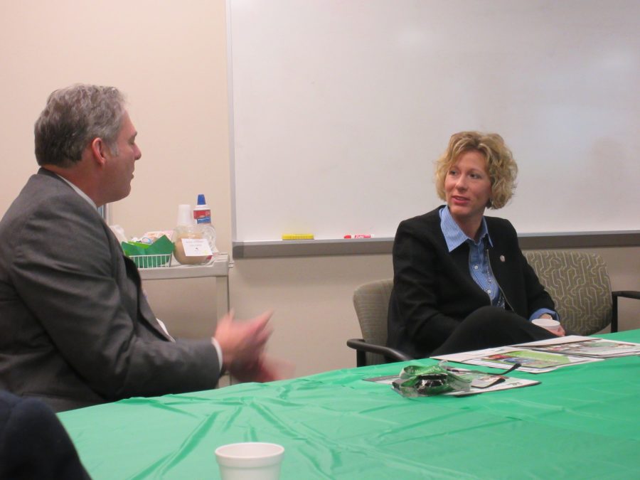 Dr. Kelly speaks with Ohio Board of Education president Tess Elshoff, who visited from Columbus.