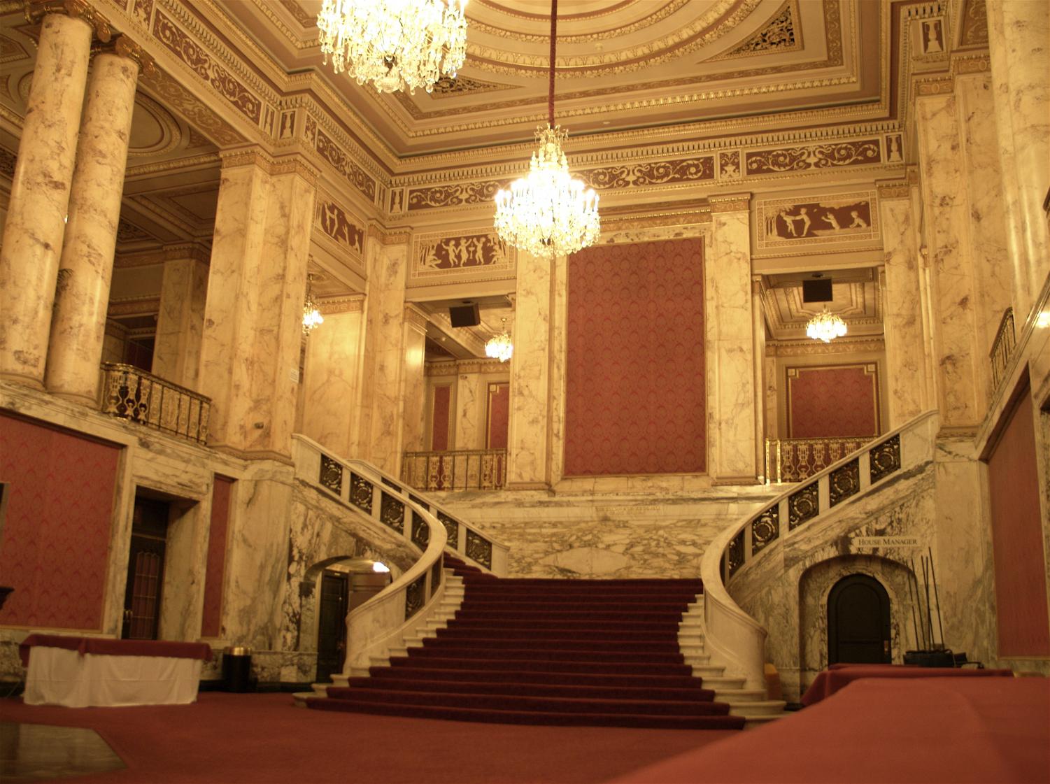 Mayfield's administration overcame a scheduling conflict at The Connor Palace Theatre by moving up graduation one week earlier for the Class of 2018. Commencement will be held at 12:30pm on Saturday, May 12.