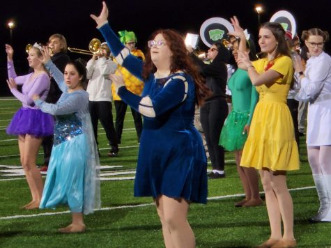 Band, auxiliary perform annual Halloween halftime show